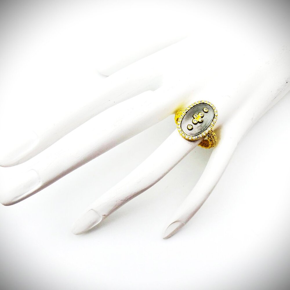 FREIDA ROTHMAN Sterling Silver Black Rhodium CZ Clover Shield Cocktail Ring Sz 8 - Picture 7 of 9